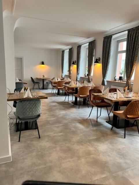 רודט אונטר ריטבורג Hotel Rhodter Adler מראה חיצוני תמונה