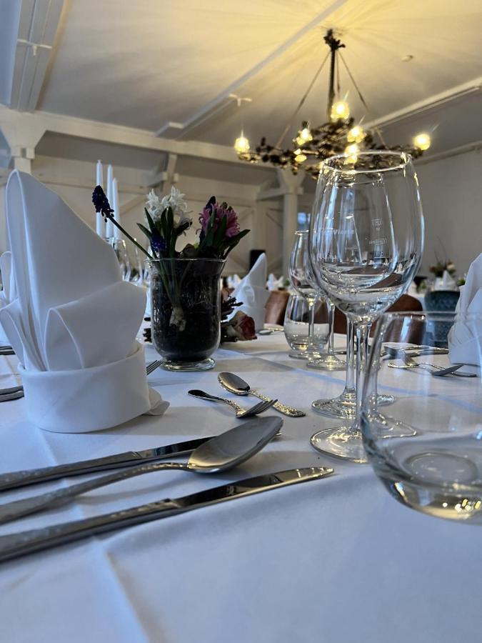 רודט אונטר ריטבורג Hotel Rhodter Adler מראה חיצוני תמונה
