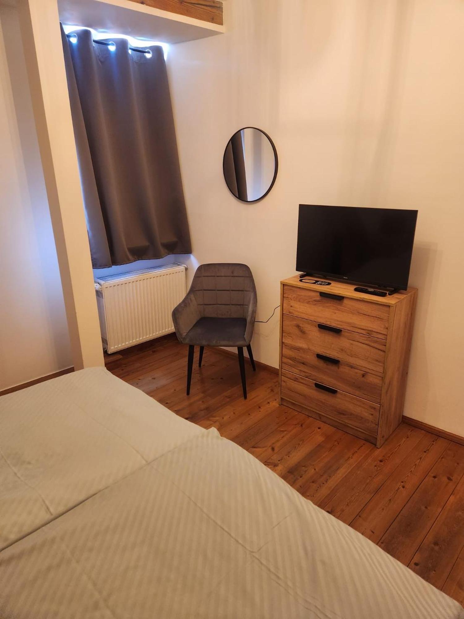 רודט אונטר ריטבורג Hotel Rhodter Adler מראה חיצוני תמונה